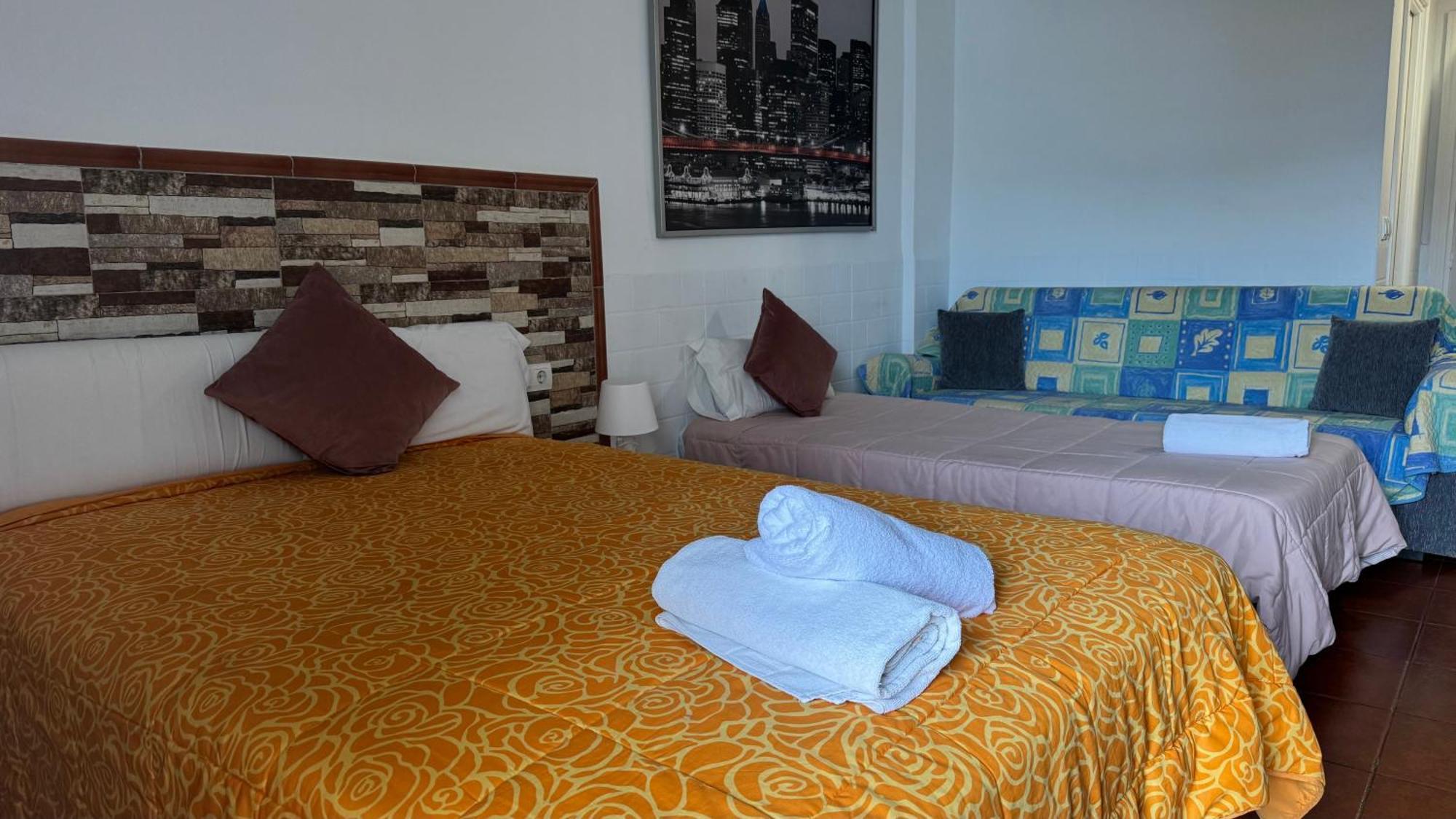 Estudio Benal Vista A La Piscina Appartement